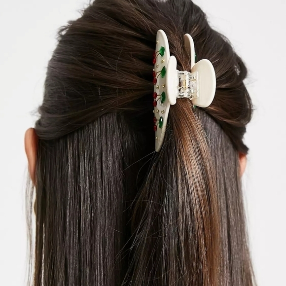 NEW Ivory Cream Cherry Hair Claw Clip - Picture 8 of 10